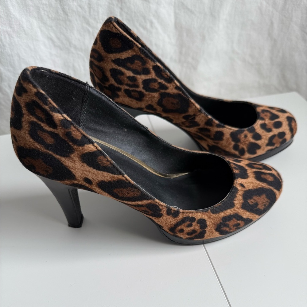 Lane Bryant Leopard Print Pumps – Size 9W (Wide Width)